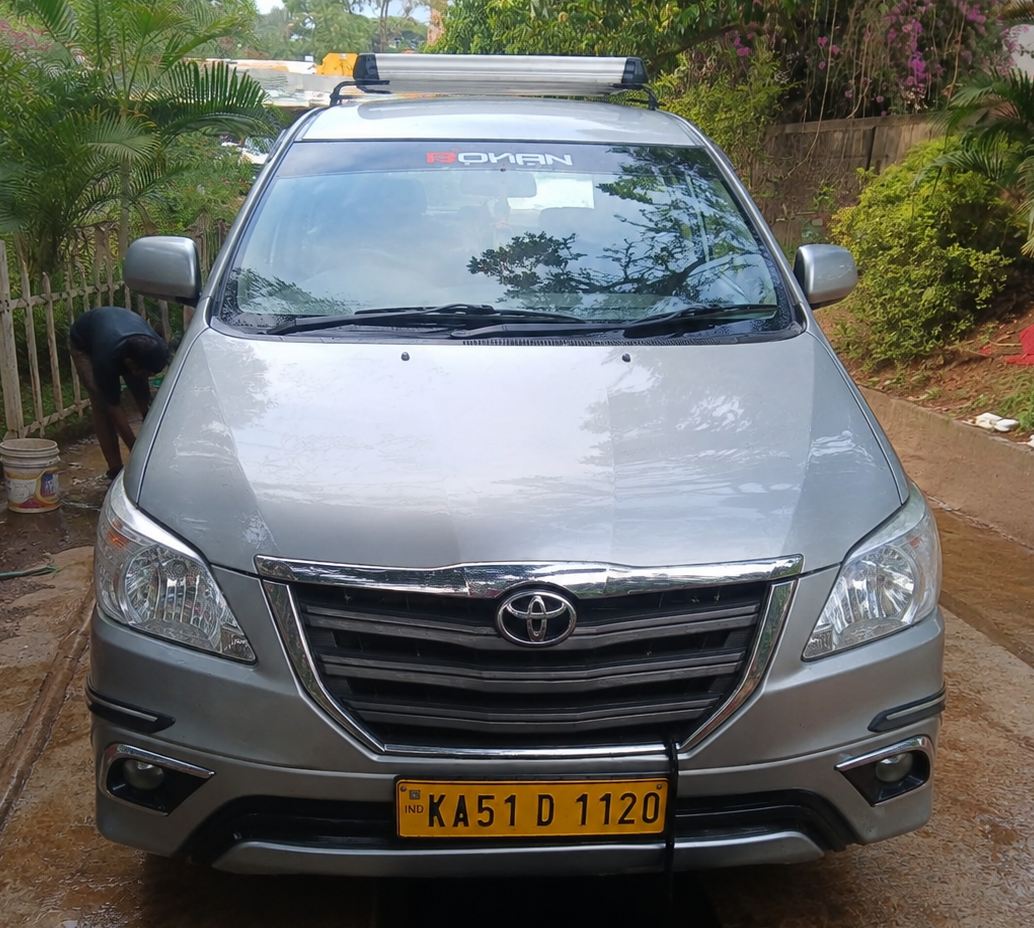 Rohan Car Rentals vehicle 1