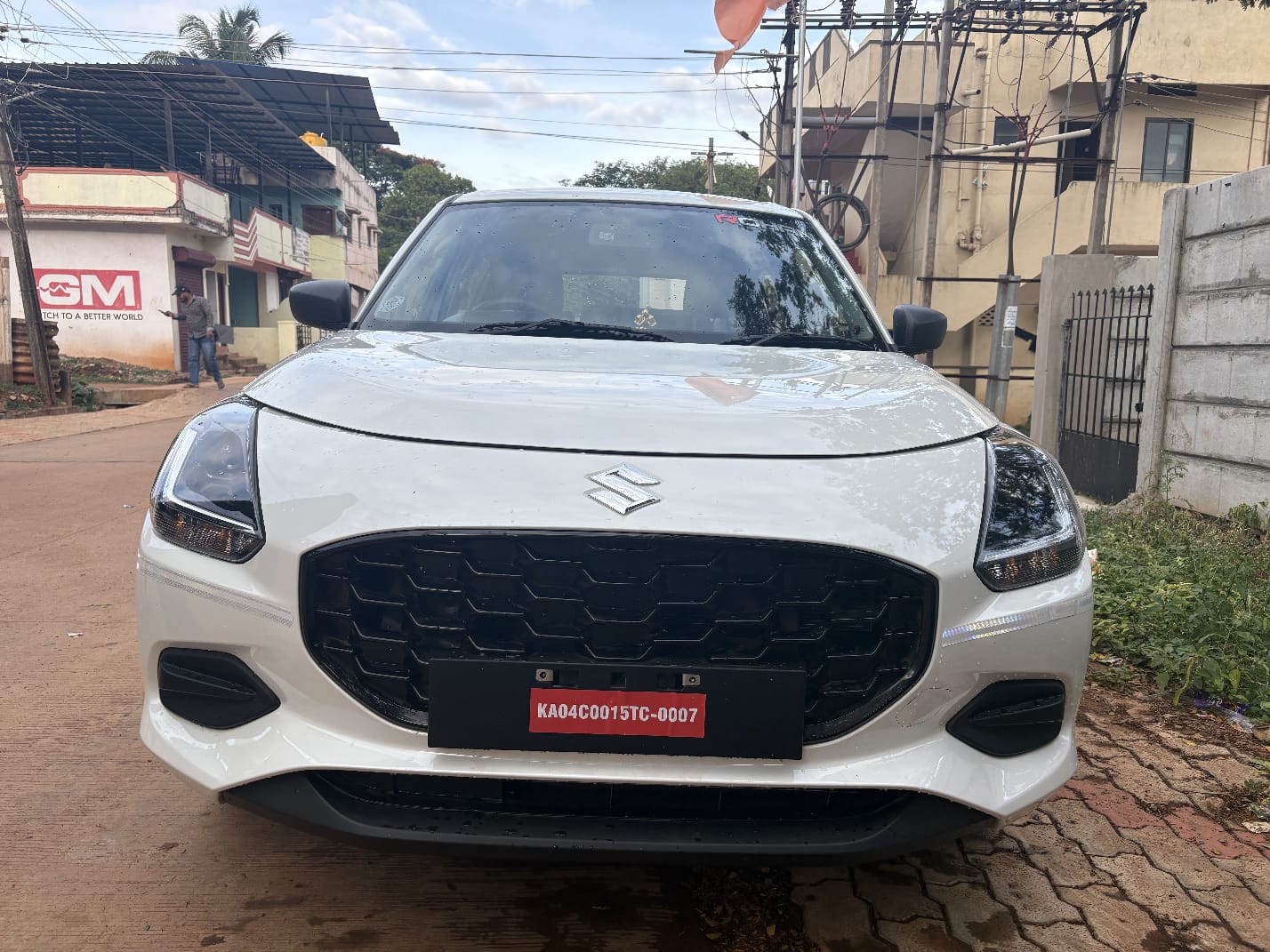 Rohan Car Rentals vehicle 9