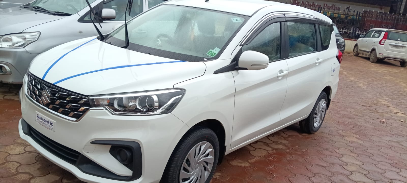 Rohan Car Rentals vehicle 44