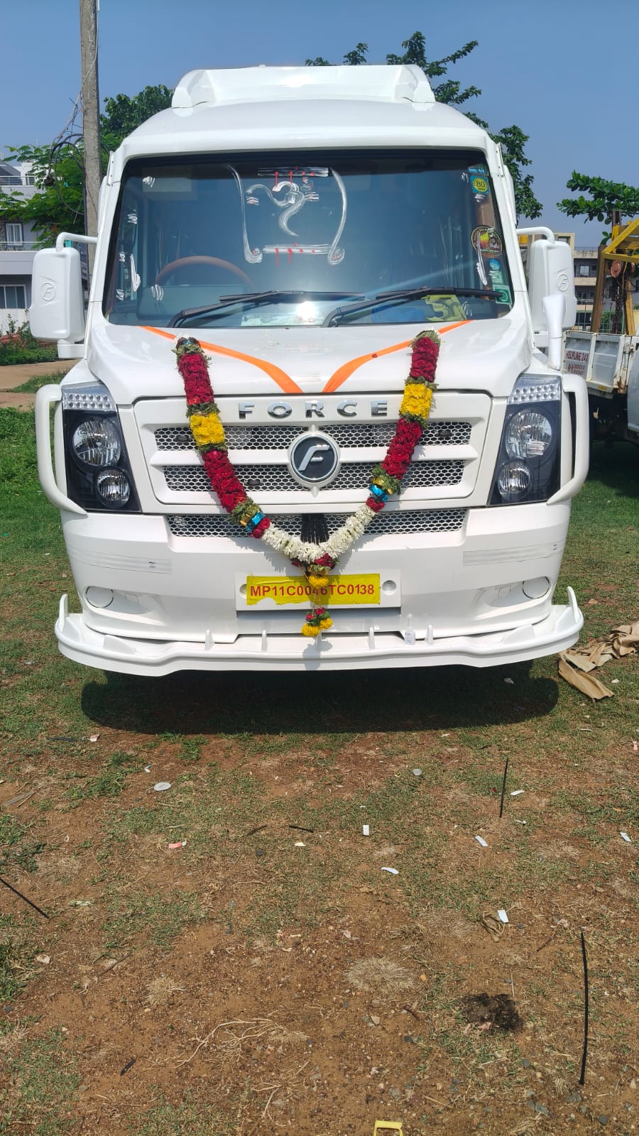 Rohan Car Rentals vehicle 49
